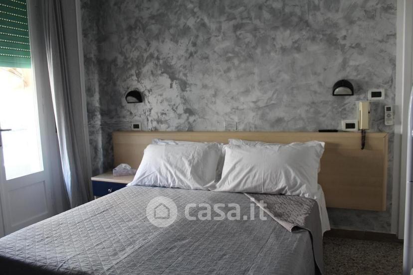Stanza in Viale Pomezia 3 — foto 20 di 50