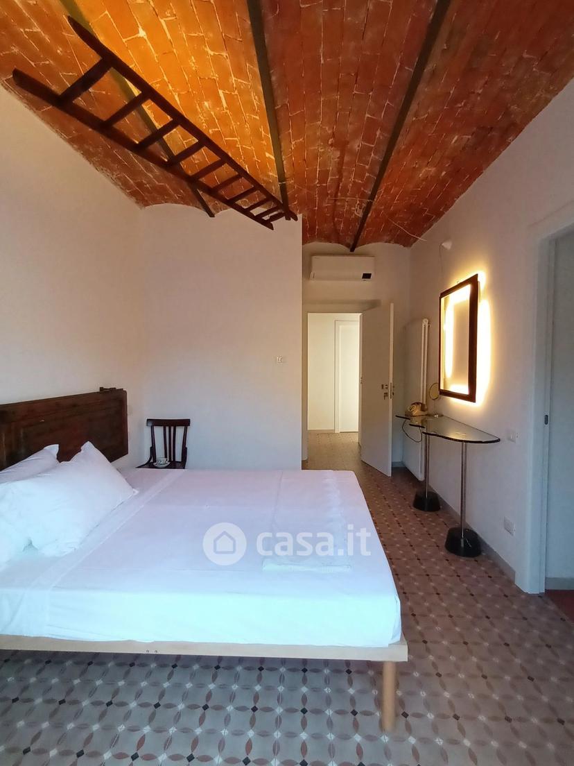Stanza in Via Sobborgo Spina 47 — foto 4 di 26