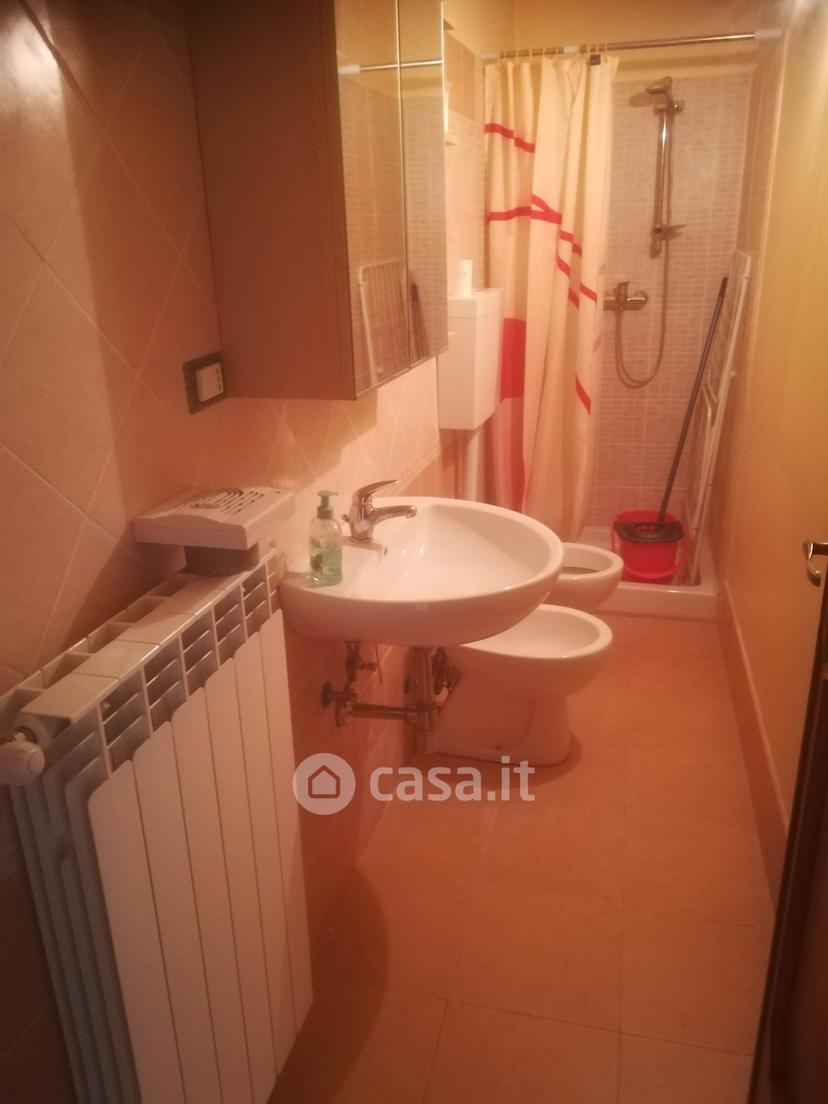 Stanza in Via della Pineta Roio Poggio 28