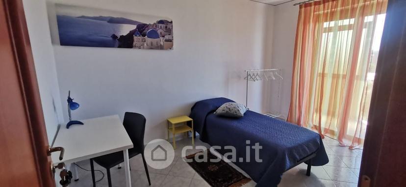 Stanza in Via dell'Archeologia 2 — foto 3 di 6