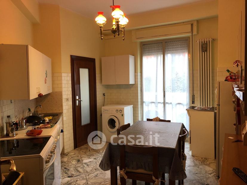 Stanza in Via Romania 35 — foto 11 di 13