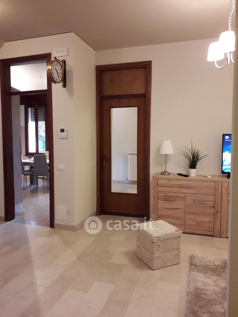 Stanza in Piazza Giacomo Matteotti 132 — foto 10 di 23