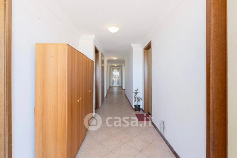 Stanza in Via Giuseppe Giusti 1 — foto 7 di 15