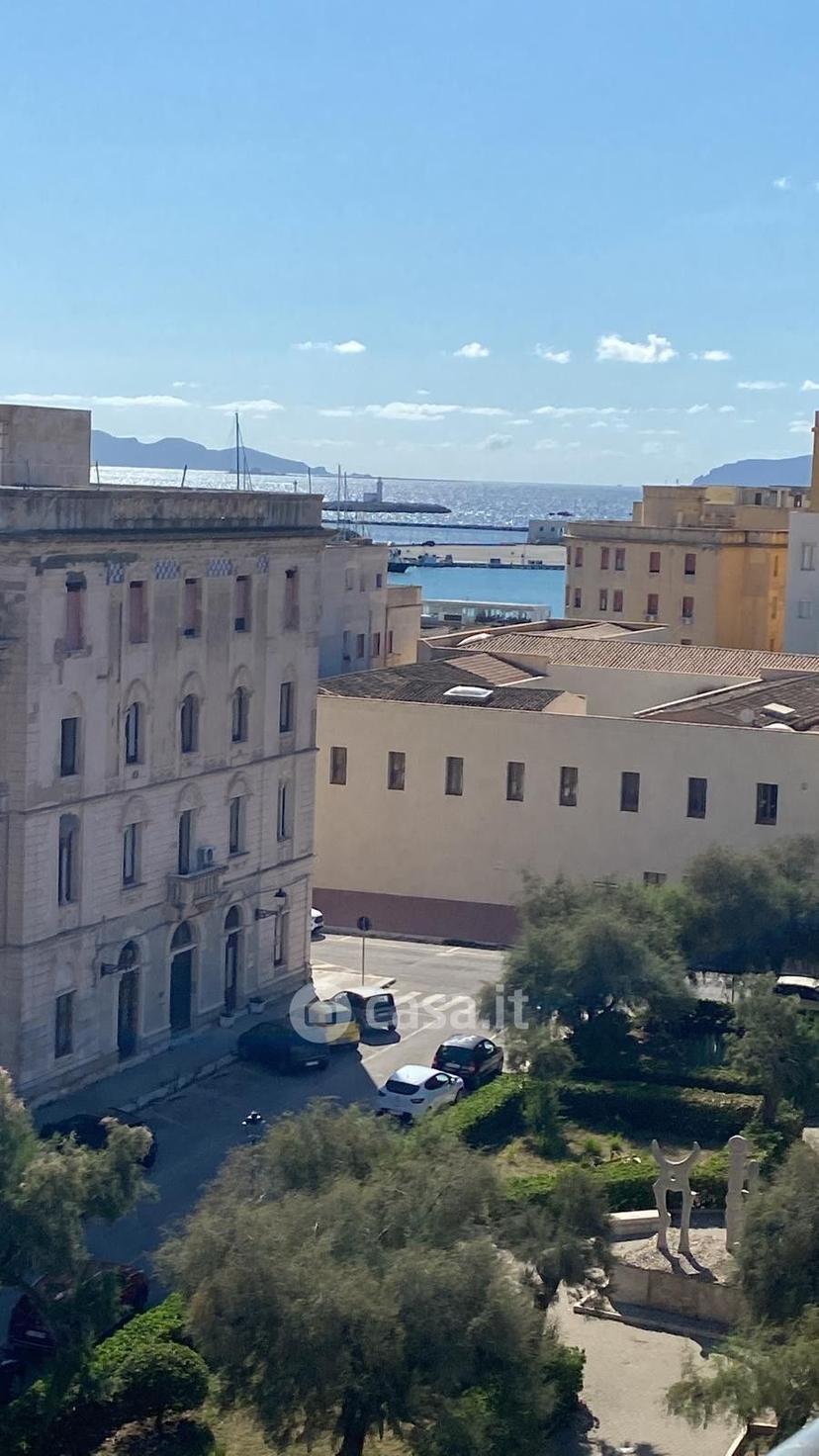 Stanza in Piazza Generale Scio 15 — foto 2 di 10
