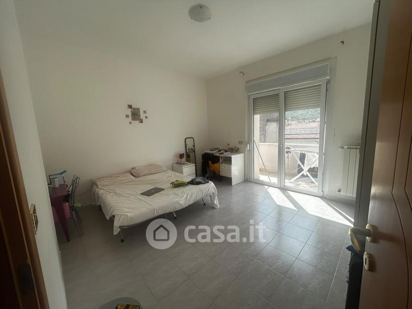 Stanza in Via Principe di Piemonte — foto 13 di 17