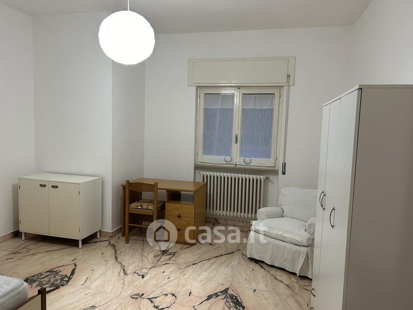 Stanza in Via Pasquale Vena 31 — foto 23 di 26