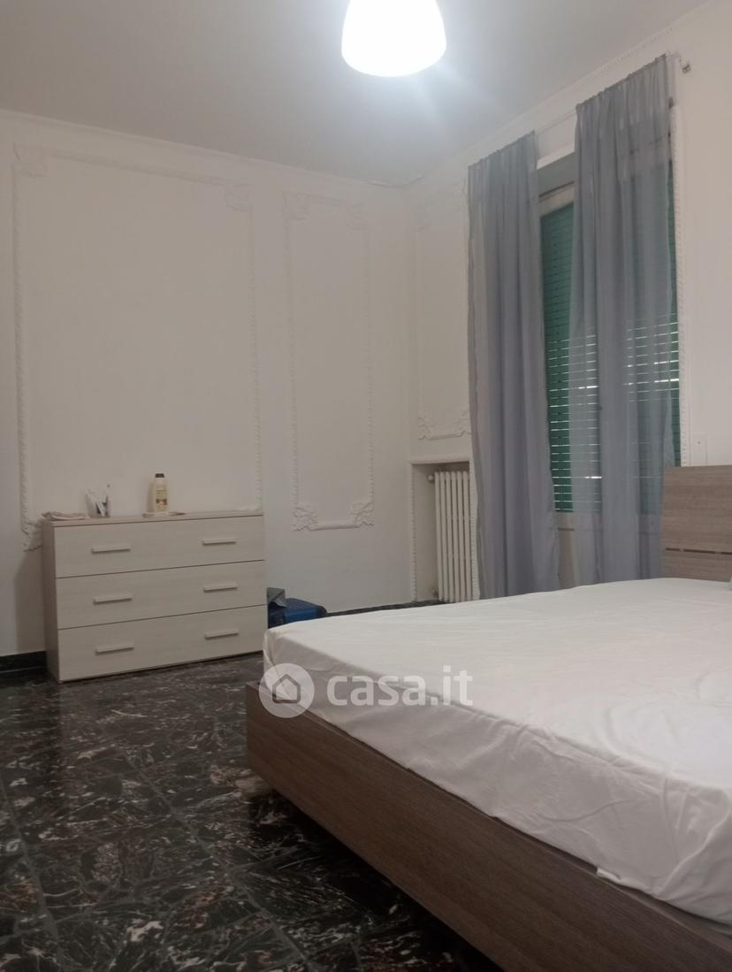 Stanza in Via della Palazzina 87 — foto 6 di 9