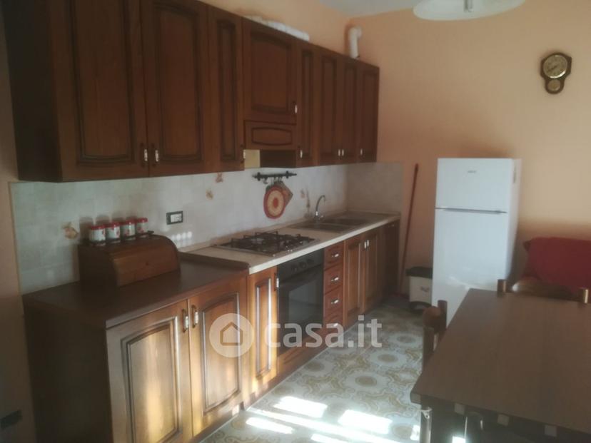 Stanza in Via della Pineta Roio Poggio 28 — foto 6 di 7