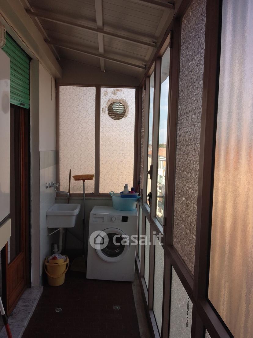 Stanza in Via Cesare Pinzi 9 — foto 3 di 9