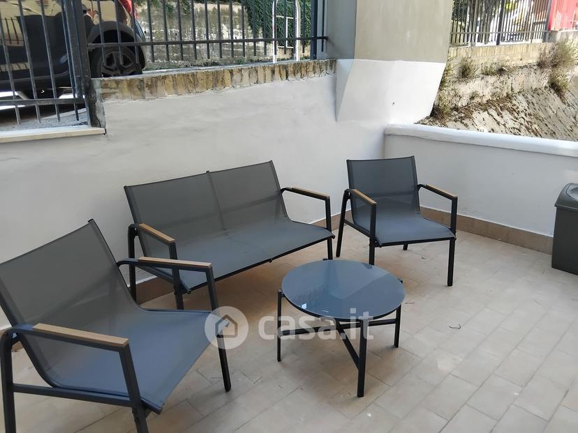 Stanza in Via Vincenzo Pancalducci 80 — foto 14 di 46