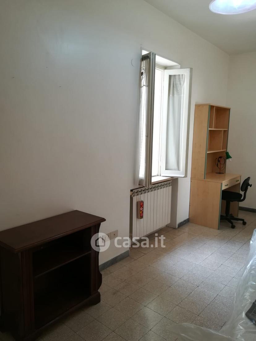 Stanza in Via delle Belle — foto 12 di 13