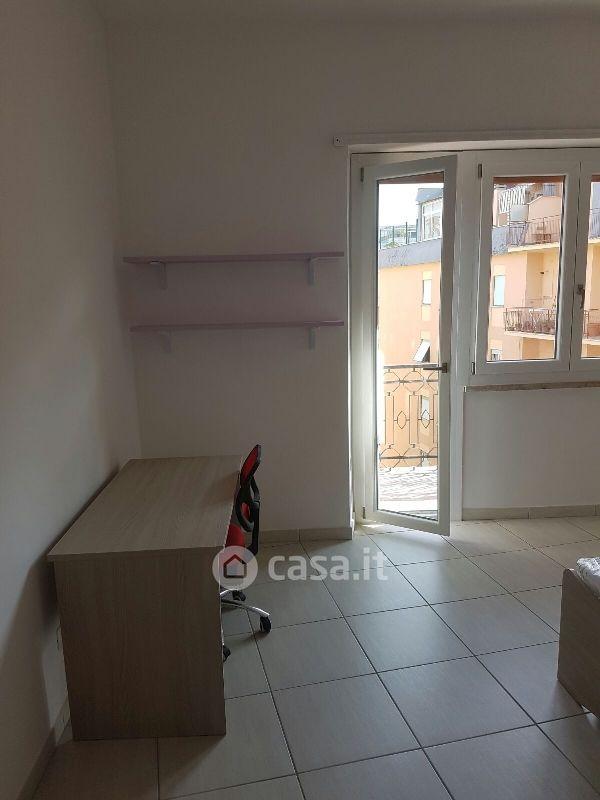 Stanza in Via Marini 6 — foto 10 di 14