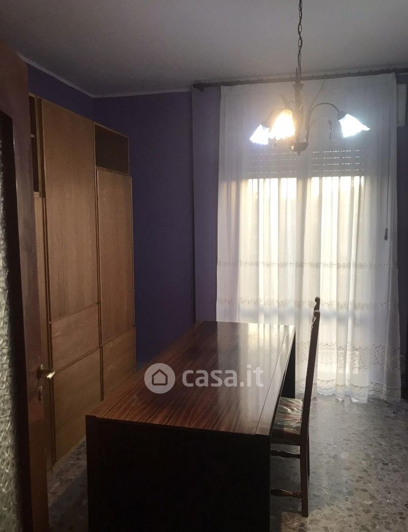 Stanza in Via Giuseppe Cassella 34 — foto 9 di 13
