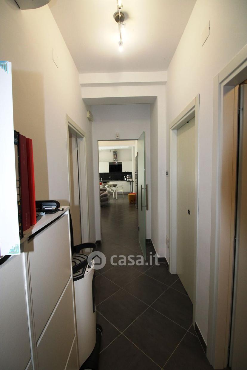 Trilocale in Via della Vela 44 — foto 14 di 31
