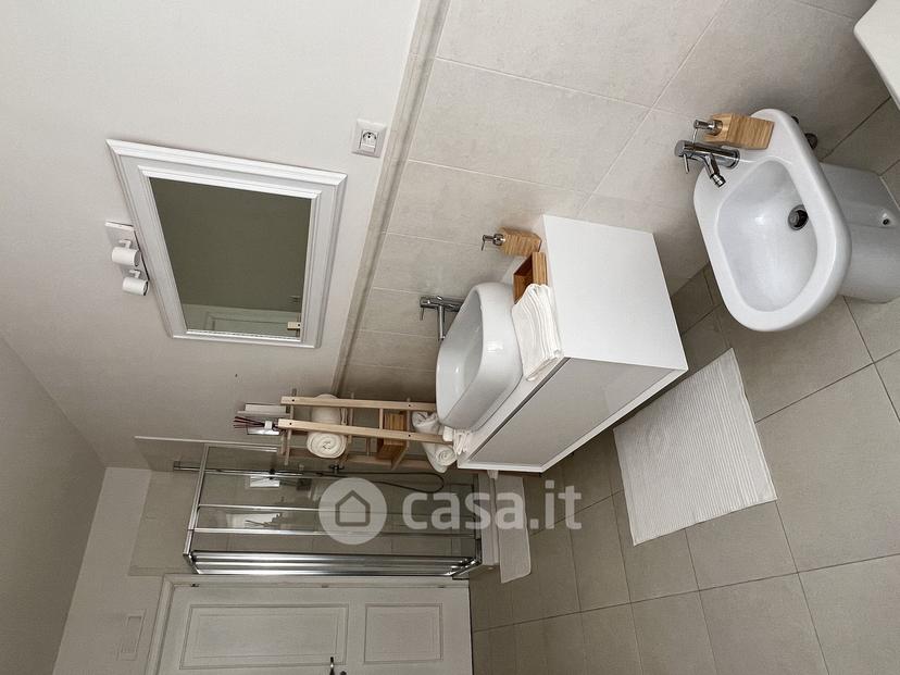 Stanza in Via Ing. Domenico Tolomeo 14 — foto 3 di 6