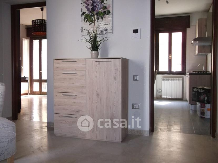 Stanza in Via Guglielmo Oberdan 15 — foto 3 di 25