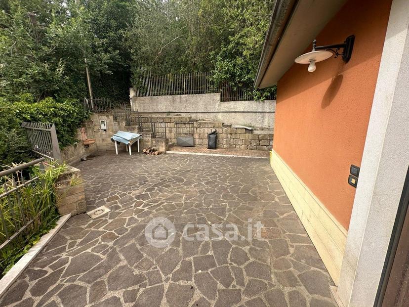 Stanza in Via Fontanelle 2 — foto 11 di 15