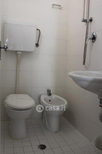 Stanza in Viale Pomezia 3 — foto 19 di 50