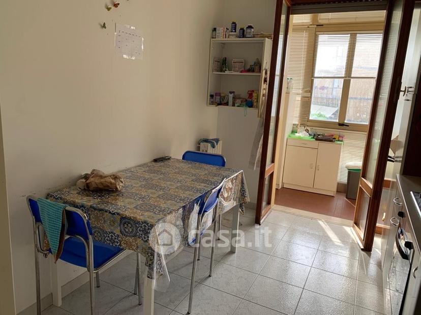 Stanza in Via Pompeiana 7 — foto 4 di 11