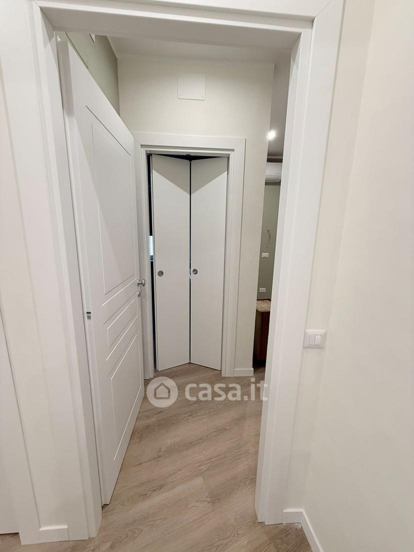 Stanza in Via San Bertario — foto 7 di 15