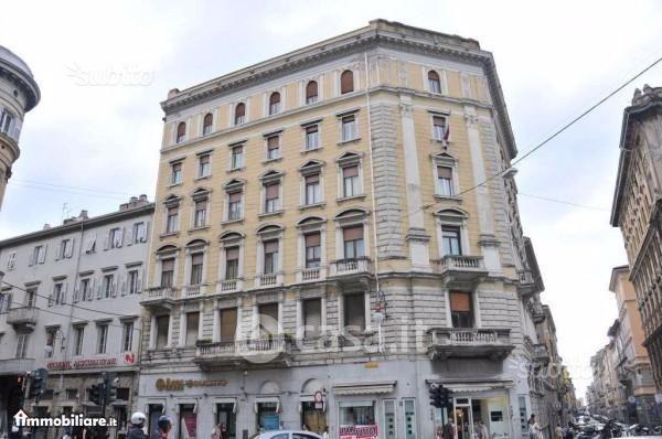 Stanza in Via di Torre Bianca 43