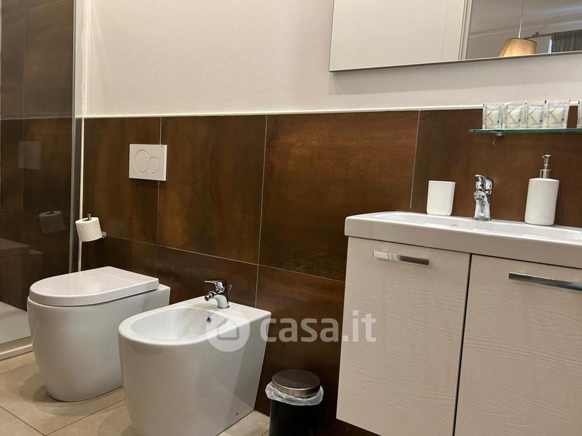 Stanza in Via San Martino della Battaglia 22 — foto 3 di 5