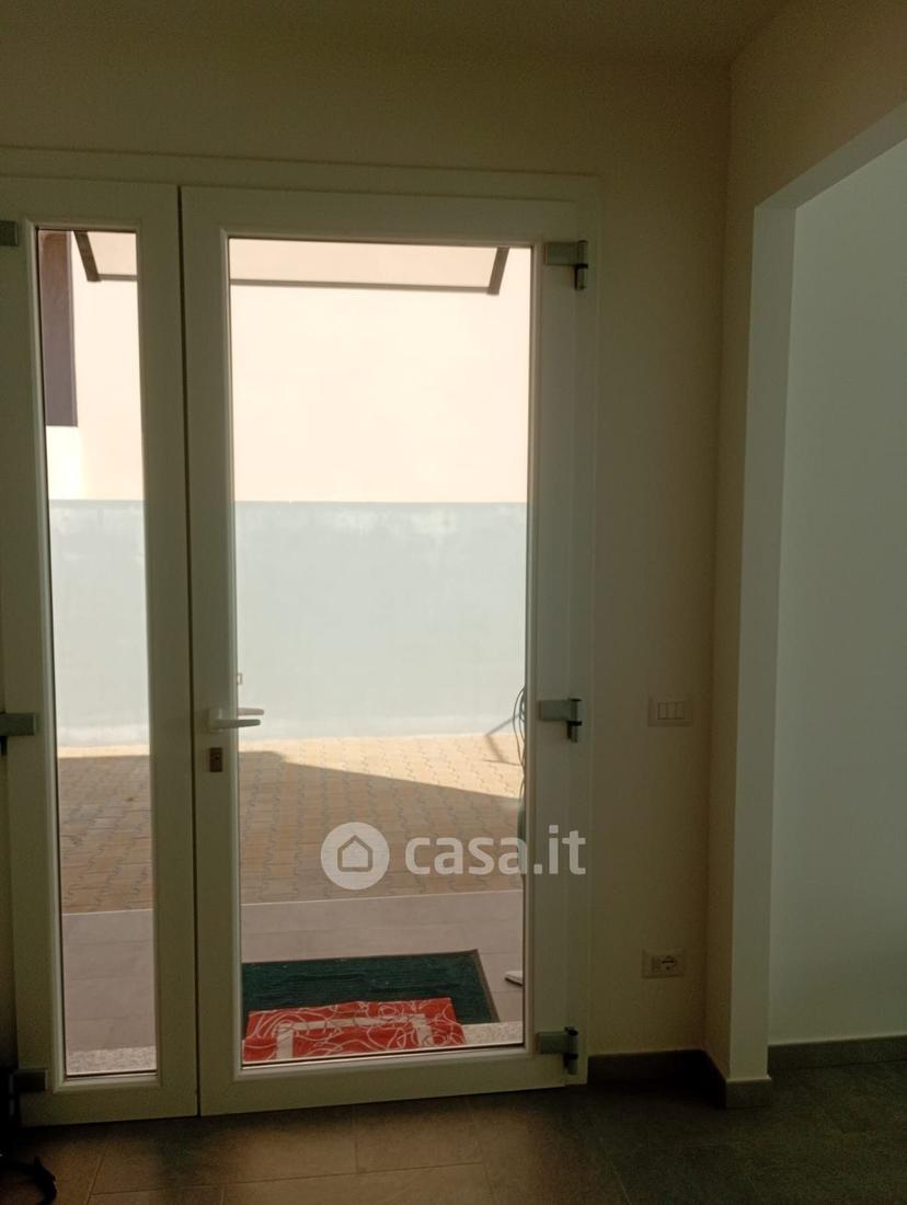 Stanza in Canova 4 — foto 3 di 5