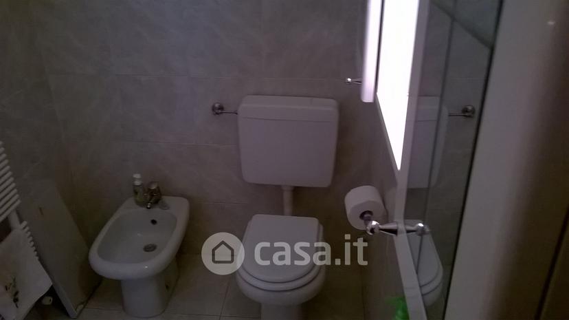 Stanza in Via Masaccio — foto 8 di 21