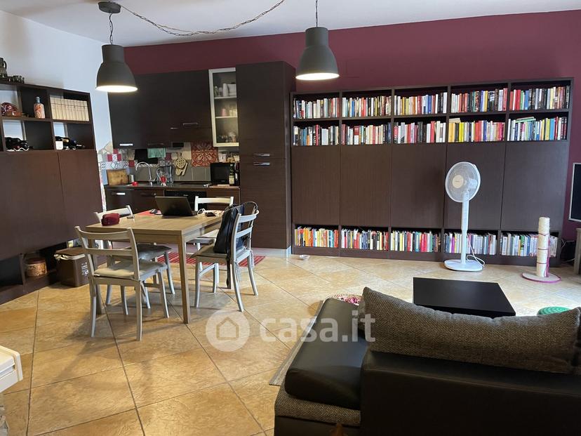 Trilocale in Via Patrizia Mascellaro 2 — foto 3 di 21
