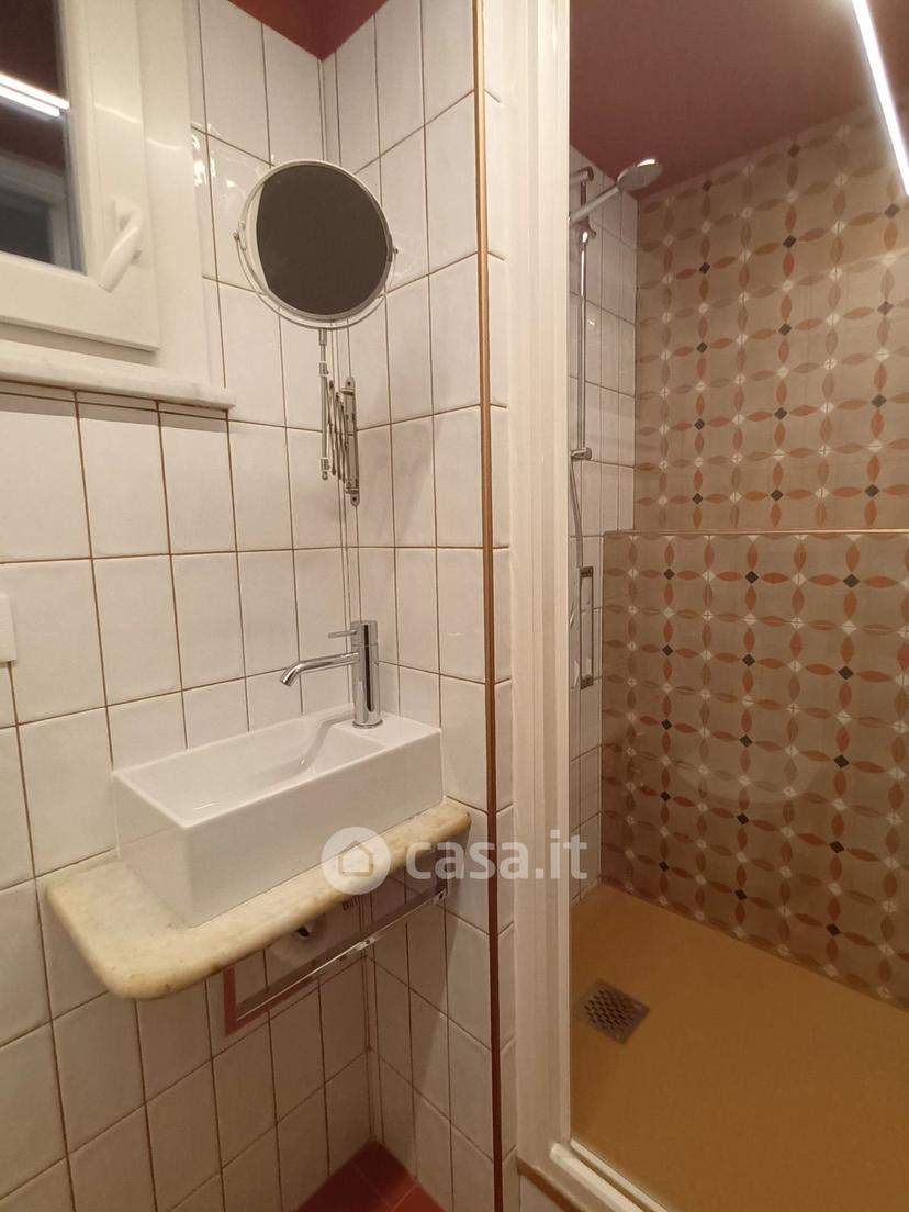 Stanza in Via Sobborgo Spina 47 — foto 2 di 26