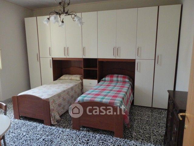 Stanza in Viale Cristoforo Colombo 2d