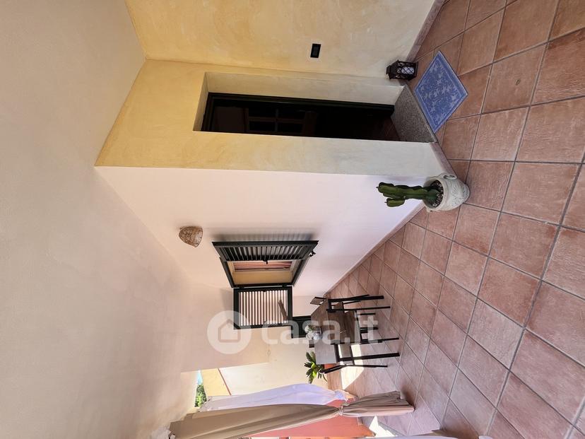 Trilocale in Viale Calaliberotto 64 — foto 18 di 24