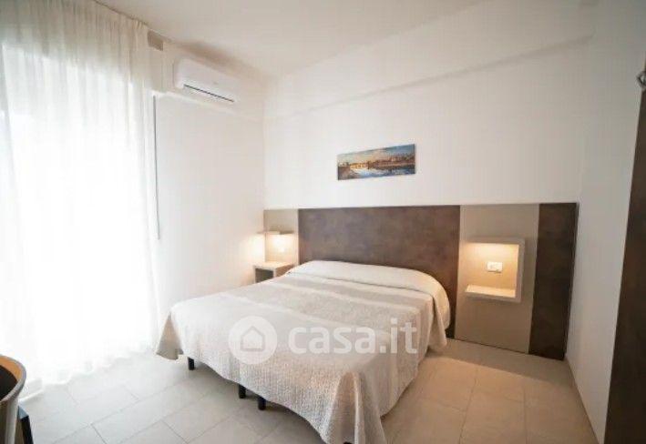 Stanza in Viale Pomezia 3 — foto 7 di 50