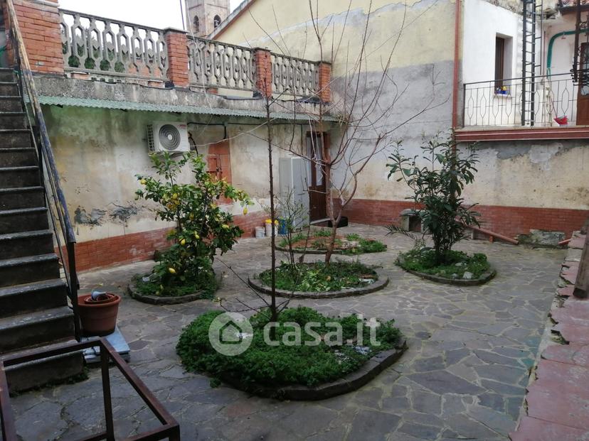Trilocale in Via San Antonio 10 — foto 9 di 29