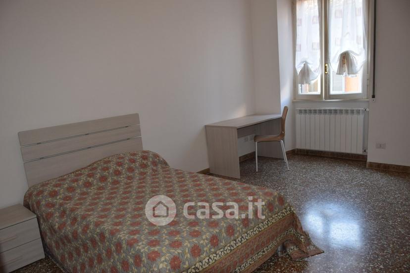 Stanza in Via Angusta 20 — foto 7 di 9