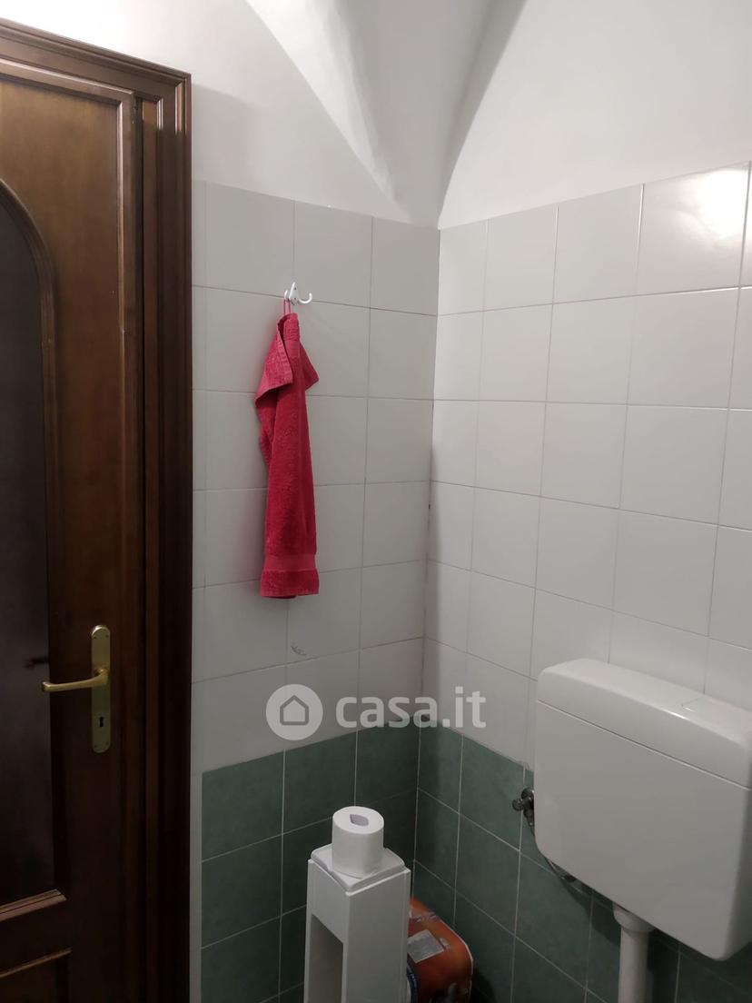 Stanza in Via Monte di Pietà 4 — foto 4 di 31