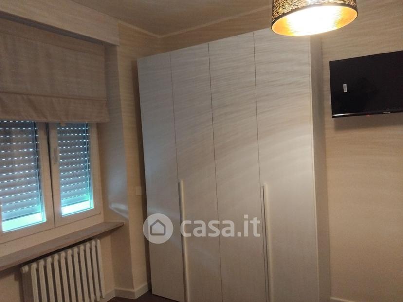 Stanza in Via Vincenzo Pancalducci 80 — foto 21 di 46
