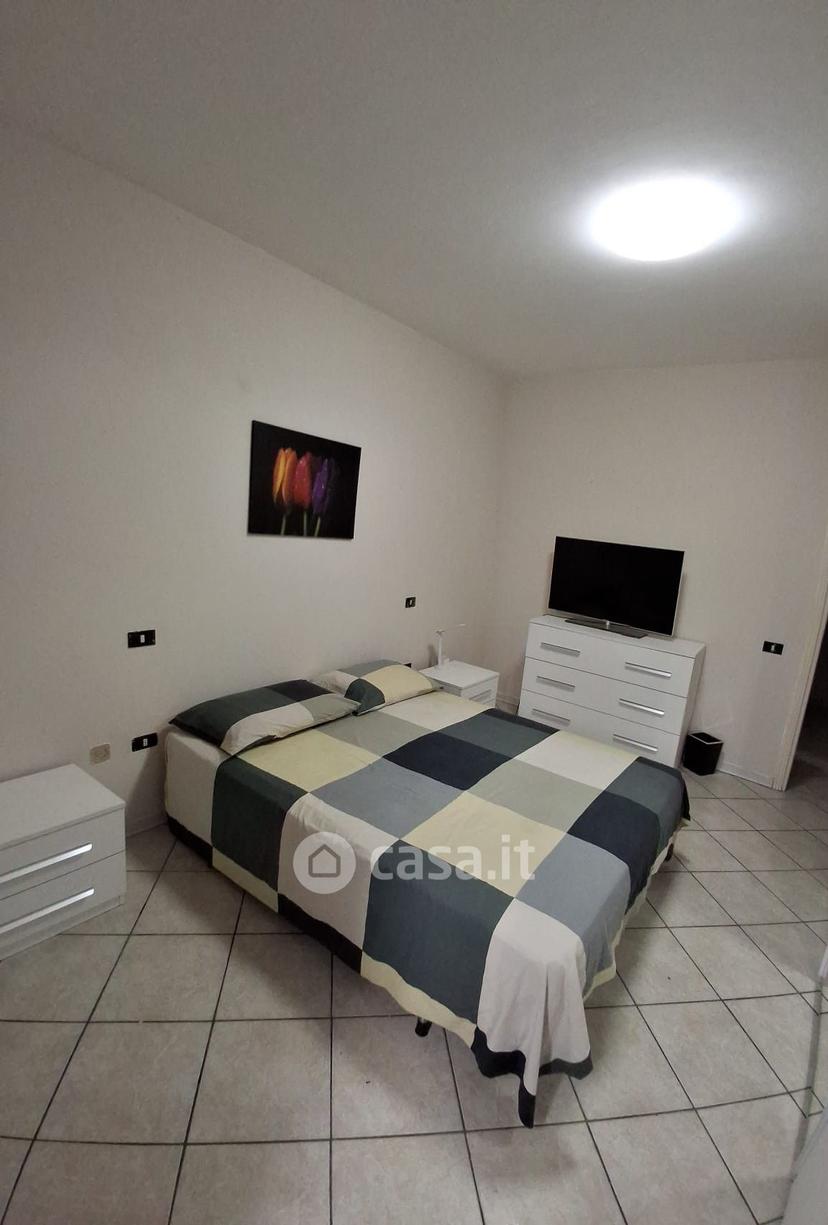 Stanza in Vicolo dei da Carrara 2 — foto 3 di 12