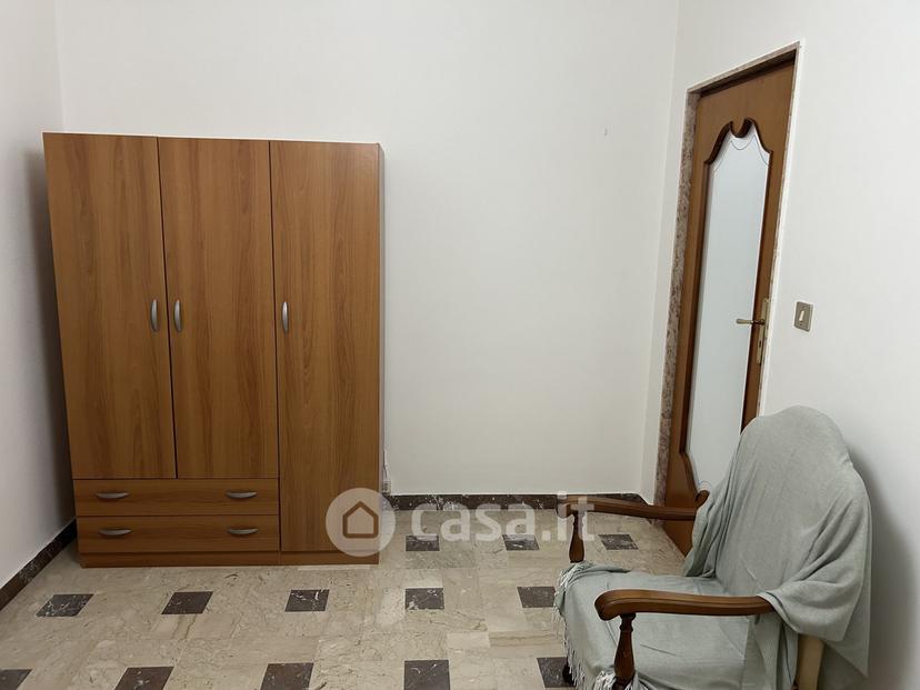 Stanza in Via Pasquale Vena 31 — foto 26 di 26