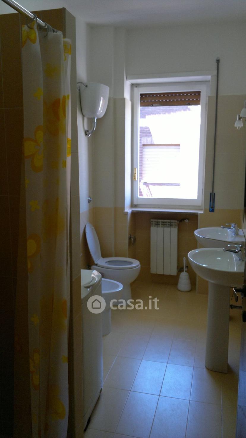 Stanza in Viale Abramo Lincoln 119 — foto 3 di 5