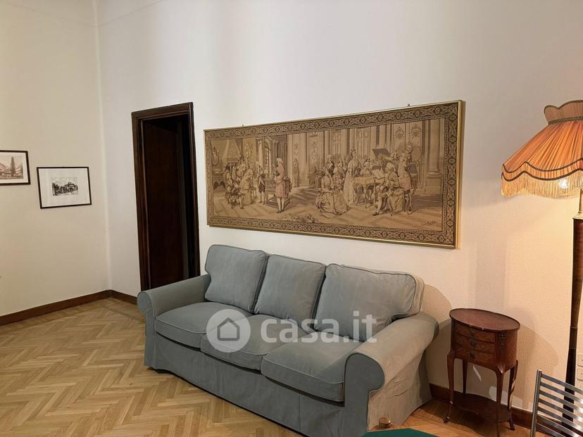 Stanza in Via Giuseppe Verdi 14 — foto 10 di 32