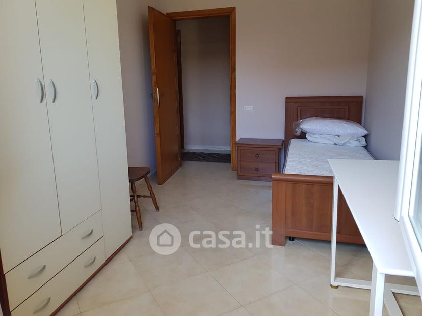 Stanza in Via Marano 177 — foto 6 di 6