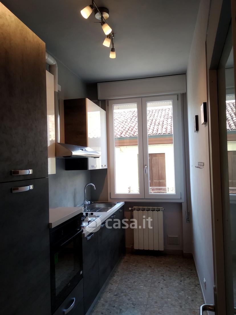 Stanza in Via Giordano Bruno 19 — foto 4 di 22