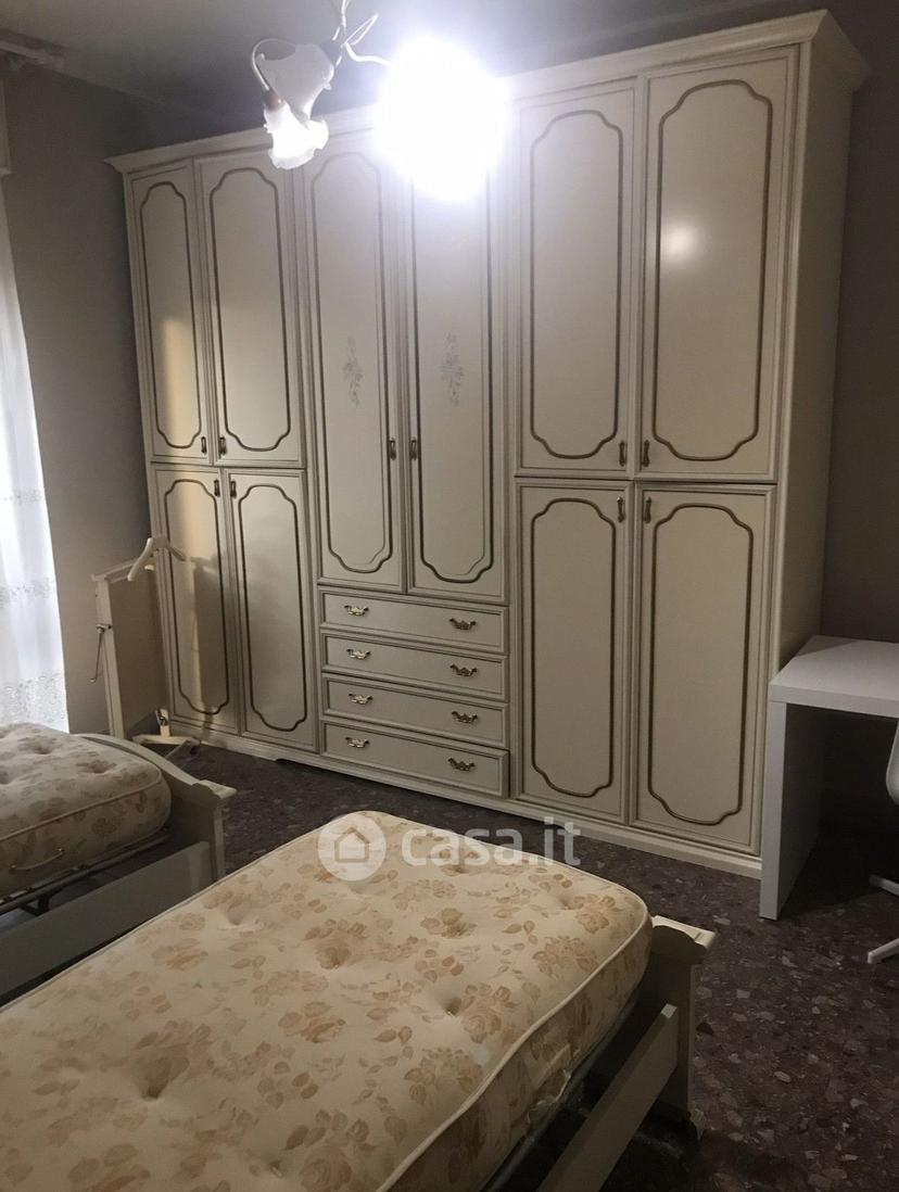 Stanza in Via Giuseppe Cassella 34 — foto 7 di 13
