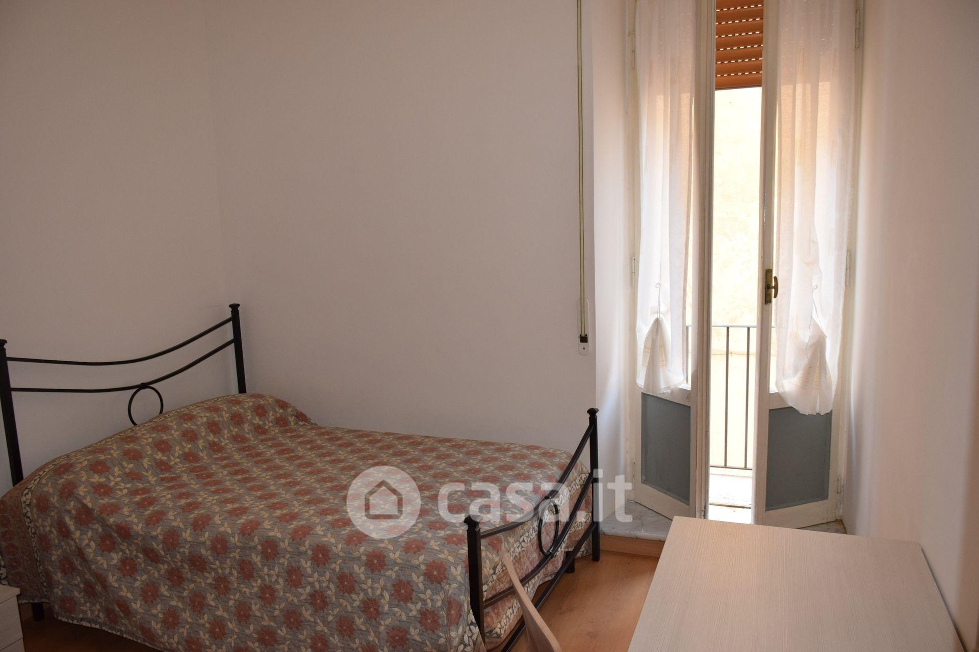 Stanza in Via Angusta 20
