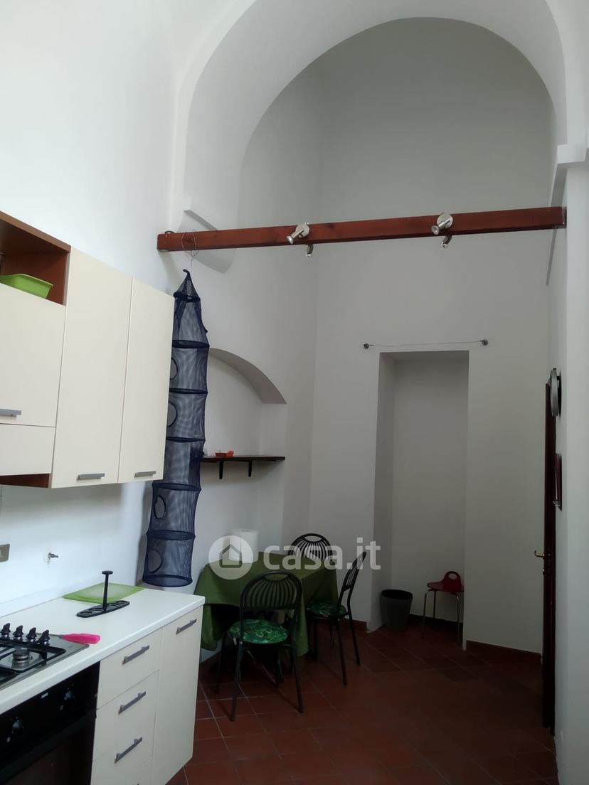 Stanza in Via Monte di Pietà 4 — foto 27 di 31