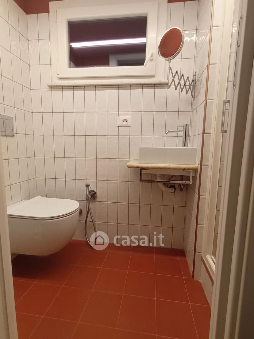 Stanza in Via Sobborgo Spina 47
