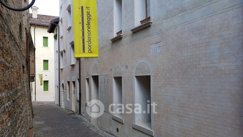 Monolocale in Vicolo del Campanile 6 — foto 28 di 30