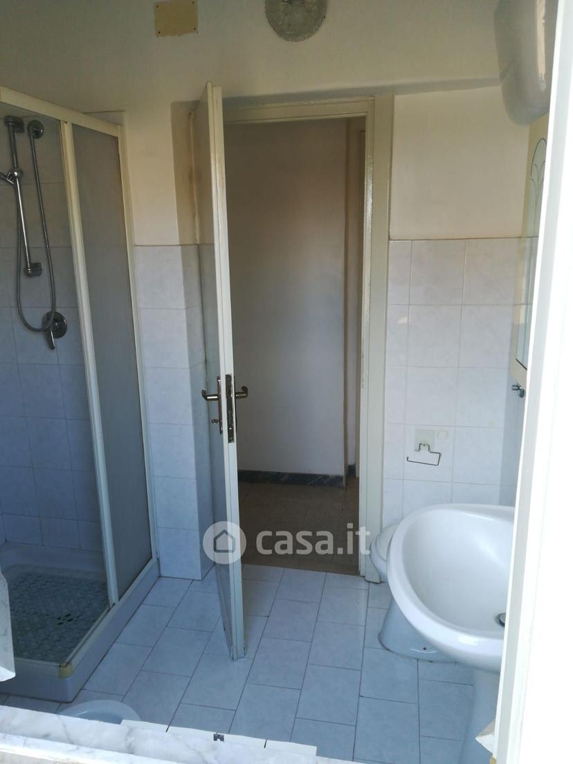 Stanza in Via delle Belle — foto 10 di 13