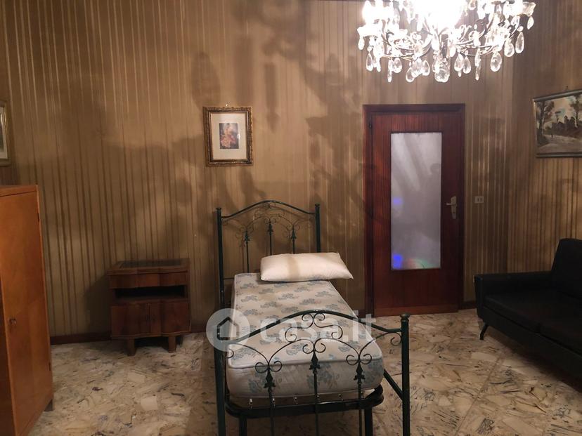 Stanza in Via Romania 35 — foto 13 di 14